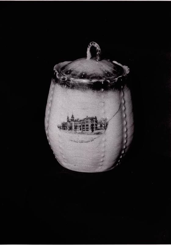 Ceramic jar donated by Eleanor Mowry