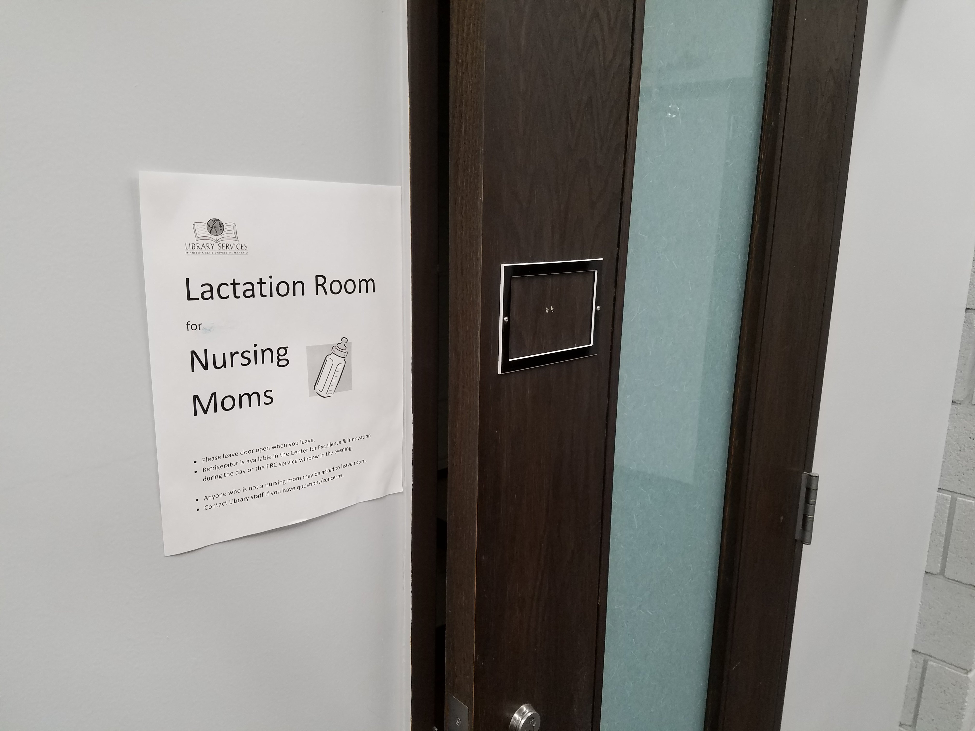 Door to the lactation room